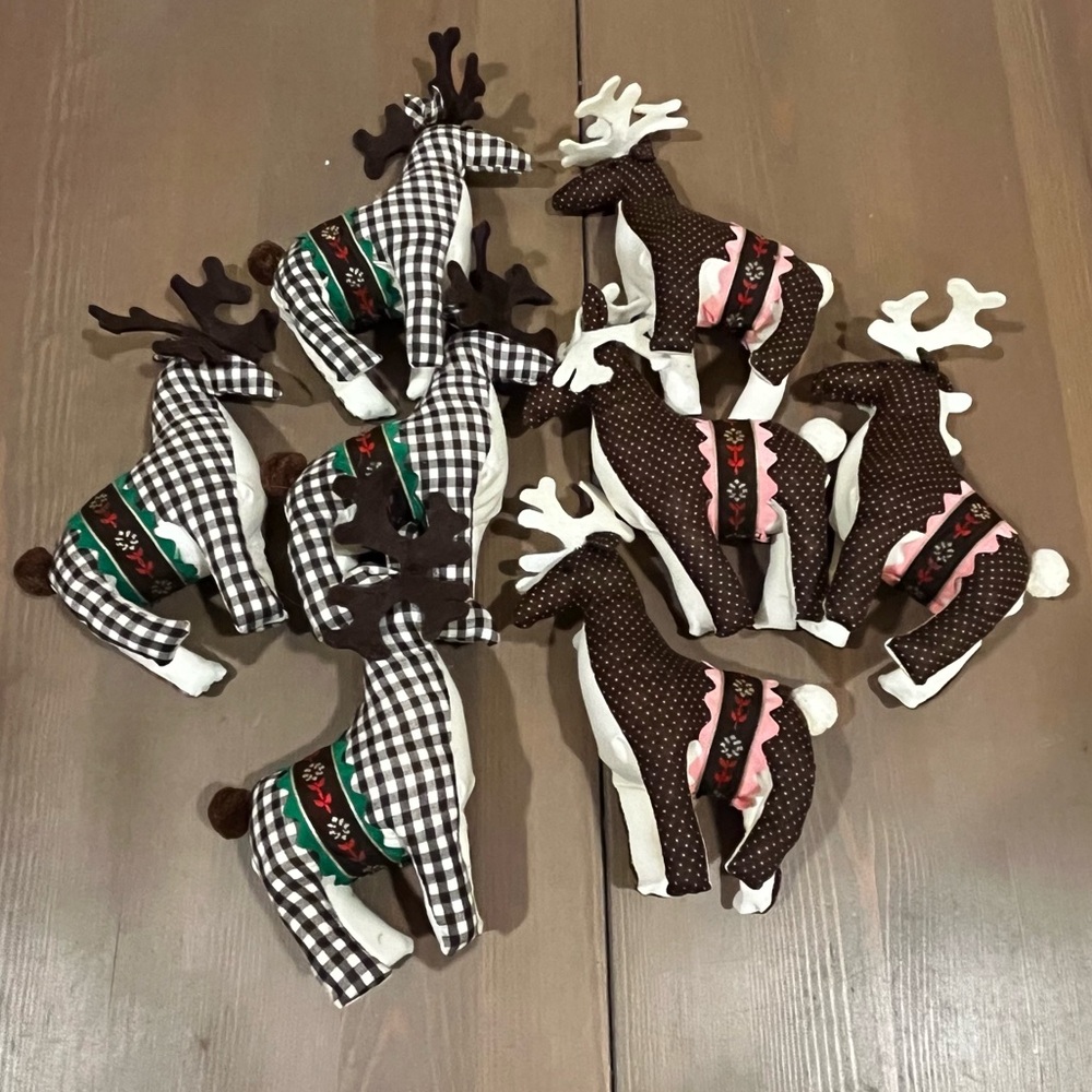 8 Stuffed Reindeer Ornaments 5.5” Brown Gingham Swiss Dot Vintage Christmas